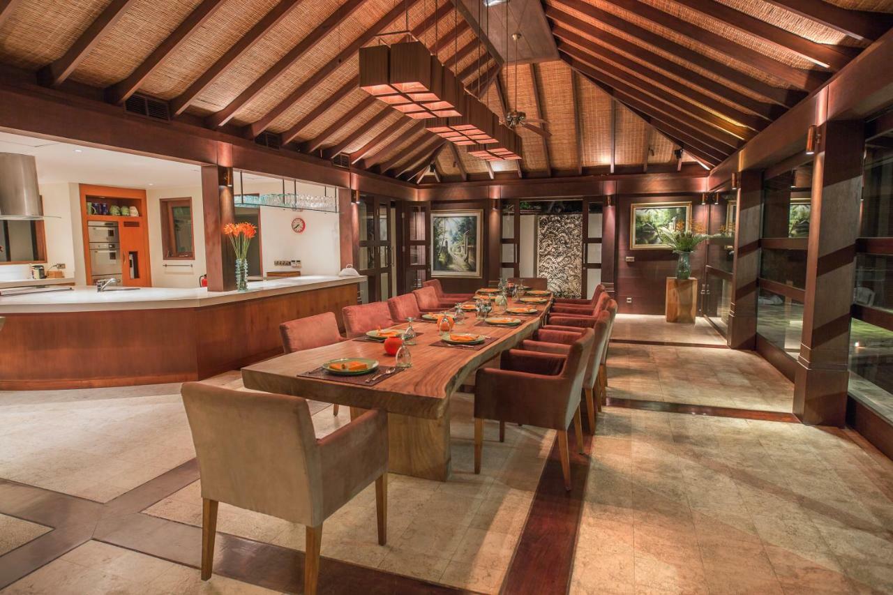 Forever Bali Villas Nusa Dua  Buitenkant foto