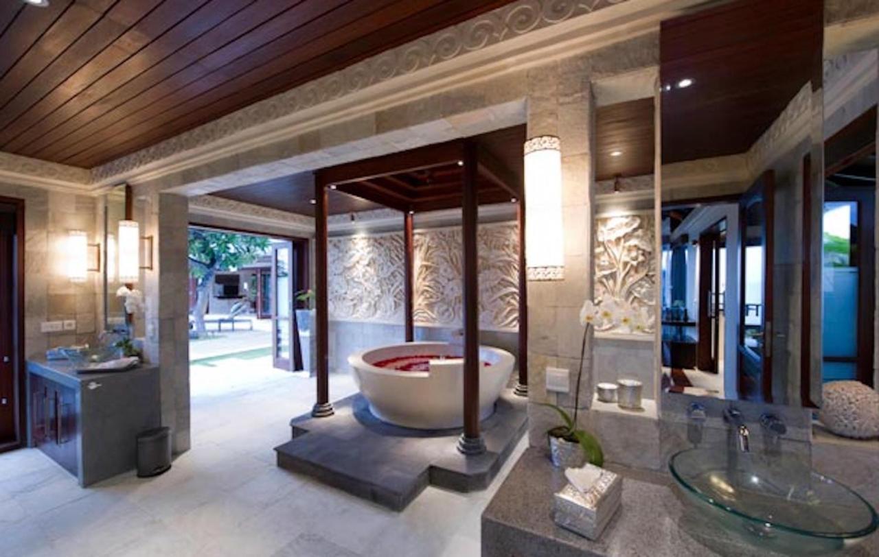 Forever Bali Villas Nusa Dua  Buitenkant foto