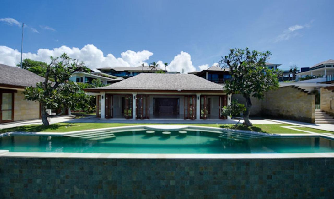 Forever Bali Villas Nusa Dua  Buitenkant foto